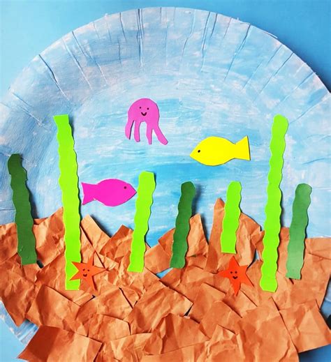 fish craft|Make a Paper Plate Aquarium: Fun Ocean Craft for Kids.